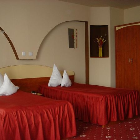 קונסטנצה Hotel Kleyn מראה חיצוני תמונה
