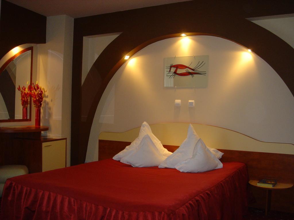 קונסטנצה Hotel Kleyn מראה חיצוני תמונה